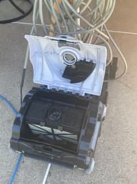 Hayward E-Vac Pro Robotic Pool Vacuum Cleaner