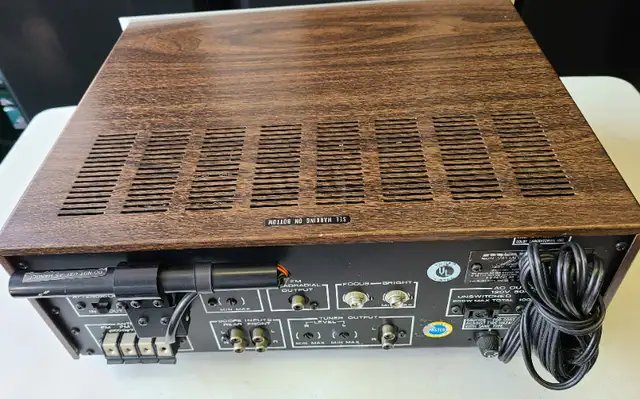 MARANTZ  MODEL 150  STEREO TUNER WITH SCOPE in Stereo Systems & Home Theatre in City of Toronto - Image 7