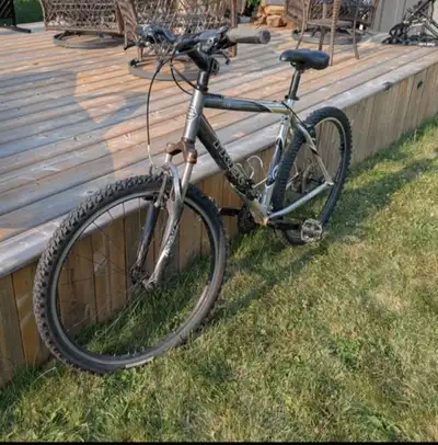 Trek 4300 Alpha (19.5" frame), View more