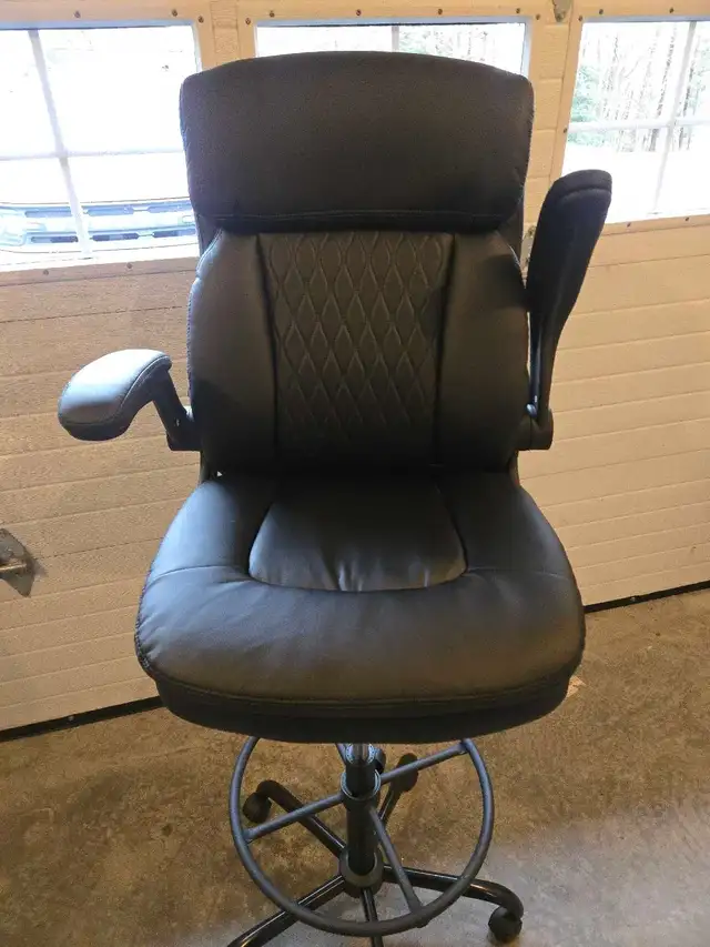 Drafting/ office chair ,brand new in Chairs & Recliners in Bedford - Image 4