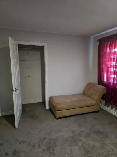 room for rent