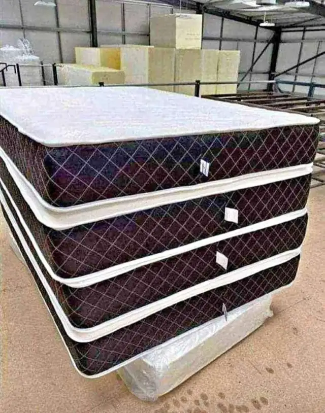 Vaughan Queen Mattress Sale – Queen Mattress Comfort GTA Deals in Beds & Mattresses in City of Toronto - Image 3