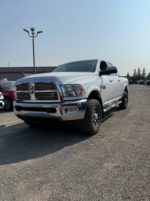 2011 Ram 2500 Laramie in Cars & Trucks in Calgary - Image 2