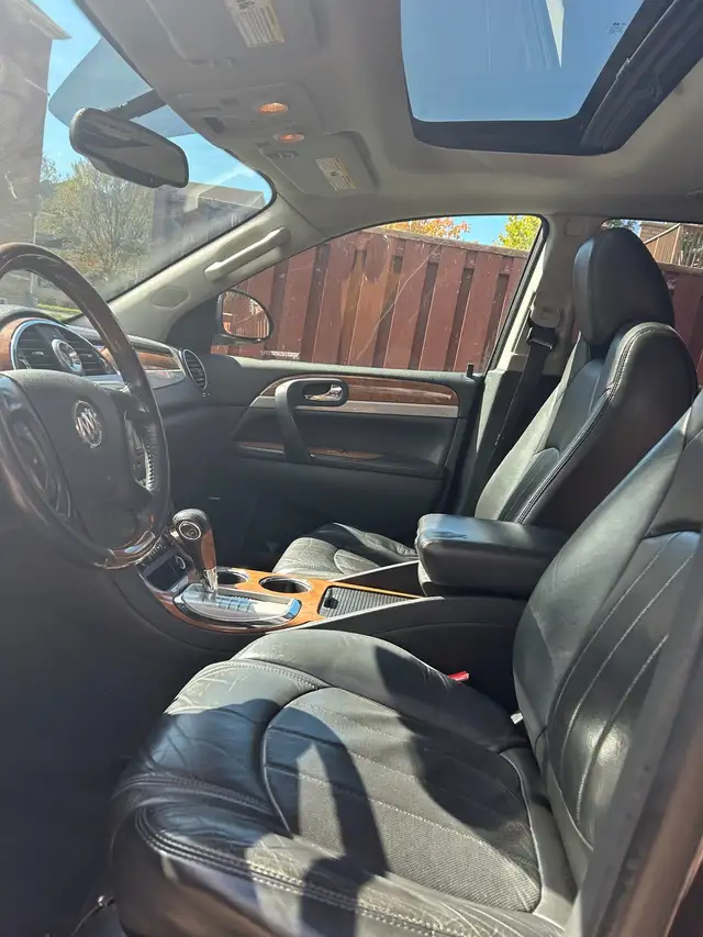 Buick Enclave 2012606394346280079363