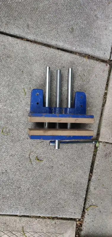 Woodwork vice in Hand Tools in Markham / York Region - Image 2
