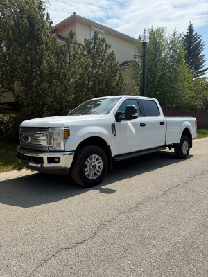 2018 Ford F 350 XLT Longbox