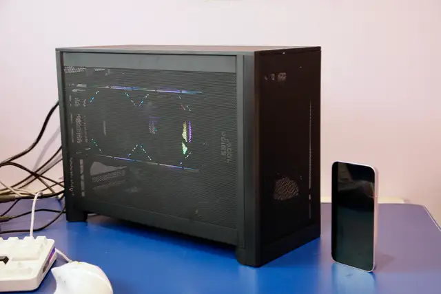 5070 Ti+7800X3D. SFF mATX desktop gaming PC. NEW. Not used. Mont in Desktop Computers in Ottawa - Image 2