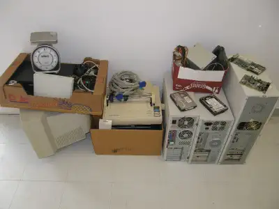 Je Recycle Vieille Ordinateur de Bureau PC / Mac / Portable -, View more