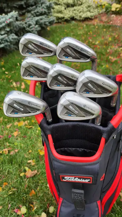 Taylormade SIM 2 MAX Iron Set 5-PW, AW (RH-Stiff), View more
