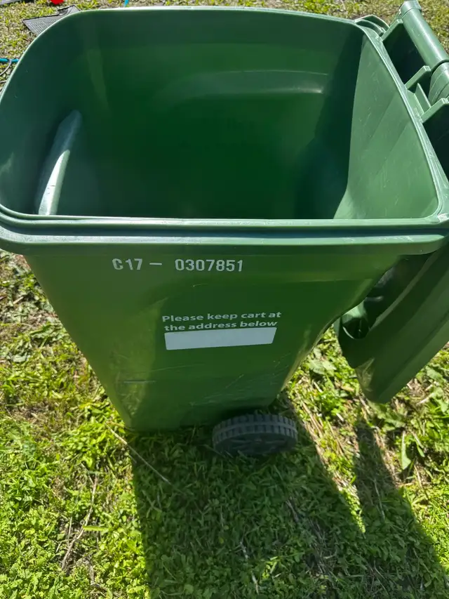 Garbage Bin Cleaning507185947949158402