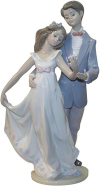 LLADRO - WEDDING - RETIRED Collectible figure for SPECIAL gift