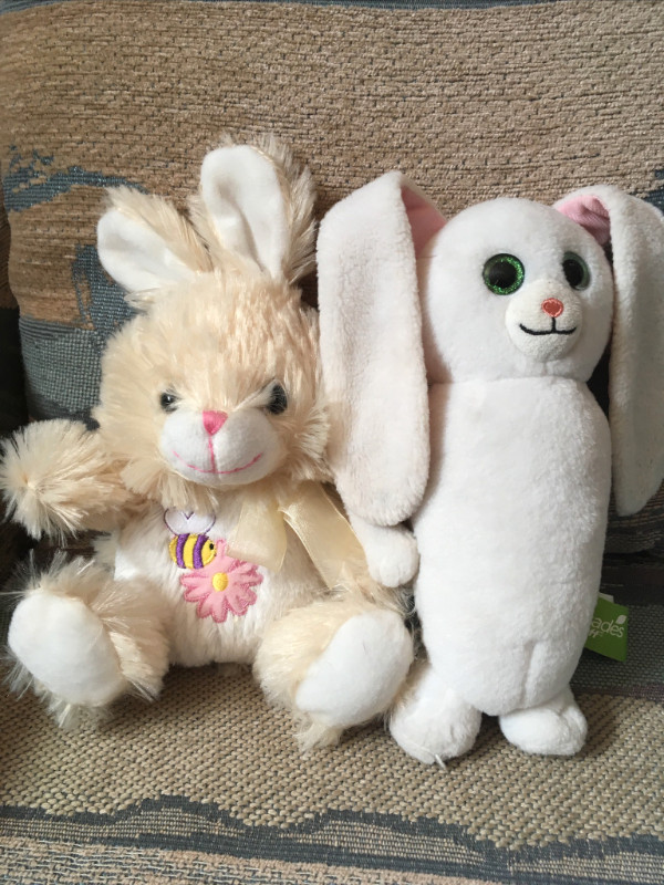 Toutous peluche de lapins Pâques - Easter plush bunny dans Jouets et jeux  à Ville de Montréal - Image 2