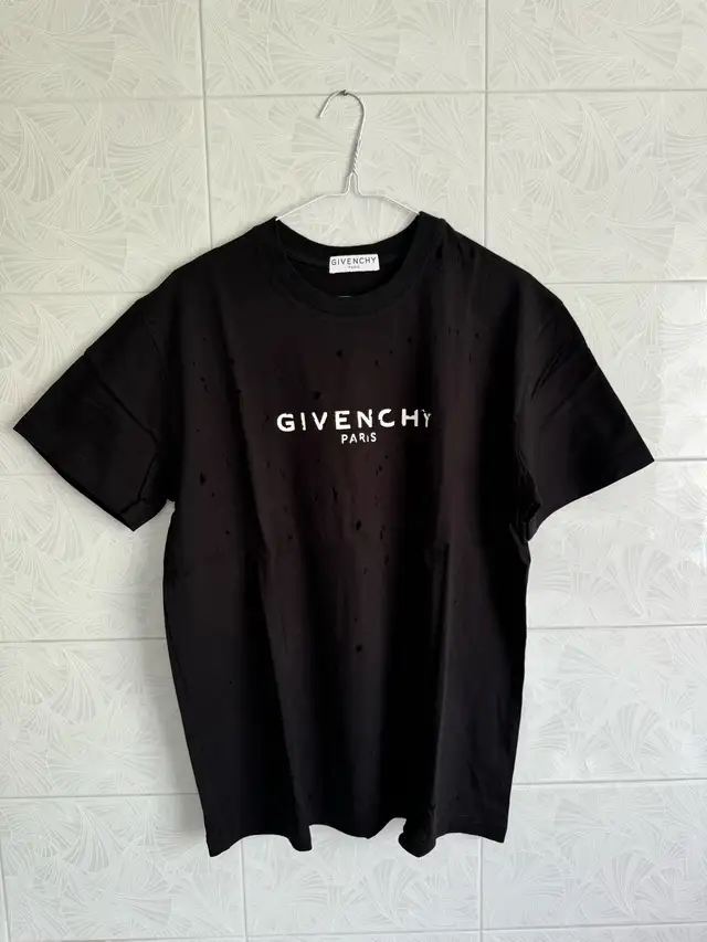Givenchy Paris Black Distressed Men’s Shirt Size Medium New63782573166211120