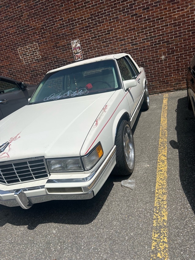 Cadillac coupe deville — photo 4