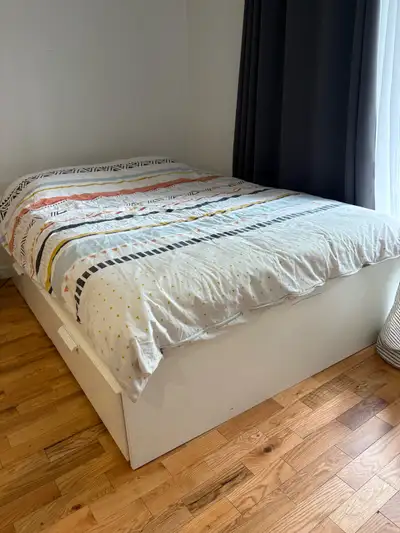 Lit avec rangement IKEA, View more