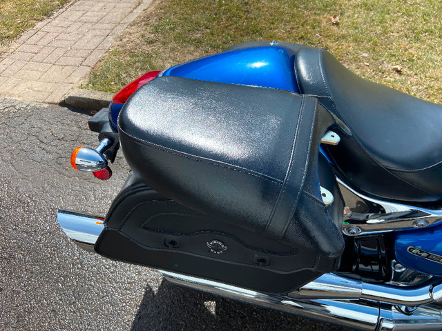 Suzuki M50 800cc 2011 dans Utilitaires et de promenade  à Ouest de l’Île - Image 3