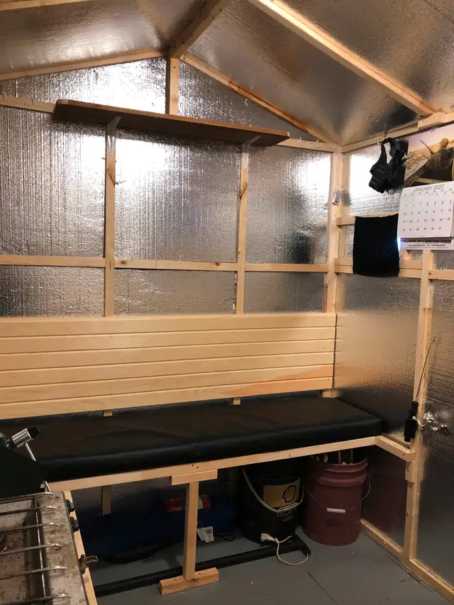 ICE HUT 6x8 (sold pending pickup) in Fishing, Camping & Outdoors in Barrie - Image 6
