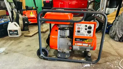 2 x génératrice Kubota AE2200W comme neuf! , View more