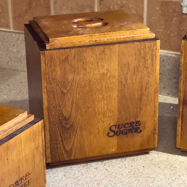 Vintage BarboMaid Wood Containers in Kitchen & Dining Wares in Mississauga / Peel Region - Image 6