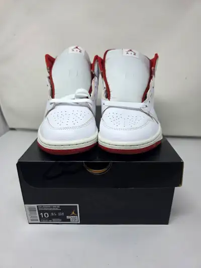 Air Jordan 1 Mid SE, View more