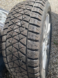 Brand new Blizzaks Winter tires on Rims. 