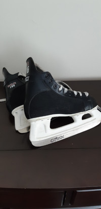 CCM Hockey Skates - Youth Sizes