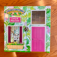 Calico Critters - Carry and Play Case
