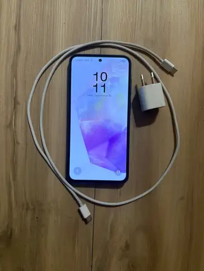 Perfect 5G 128Gb Samsung Galaxy A35, View more