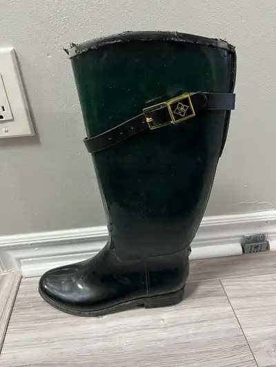 Diba Rain Boots size 9, View more