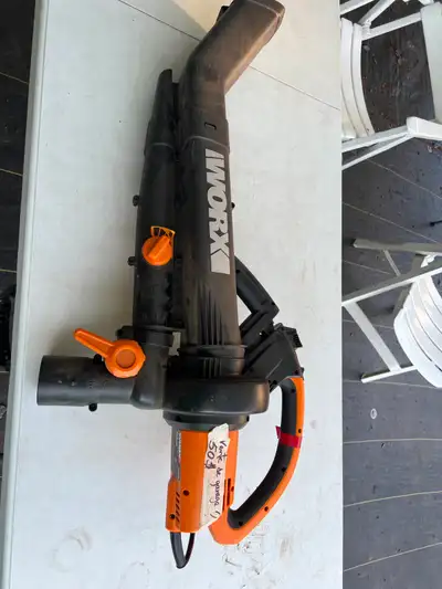 Souffleuse/déchiqueteuse/aspirateur électrique 3-en-1 WORX, View more