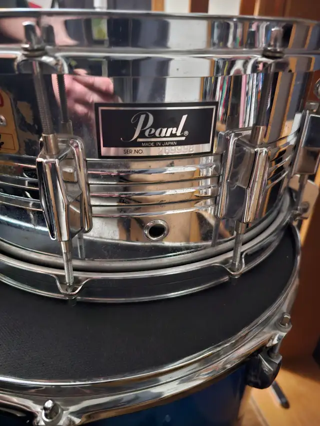 Pearl custom drums in Drums & Percussion in Cambridge - Image 9