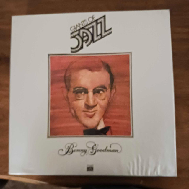 Benny Goodman-Time Life Records GIANTS OF JAZZ-3 Album Box Set in CDs, DVDs & Blu-ray in Hamilton - Image 2