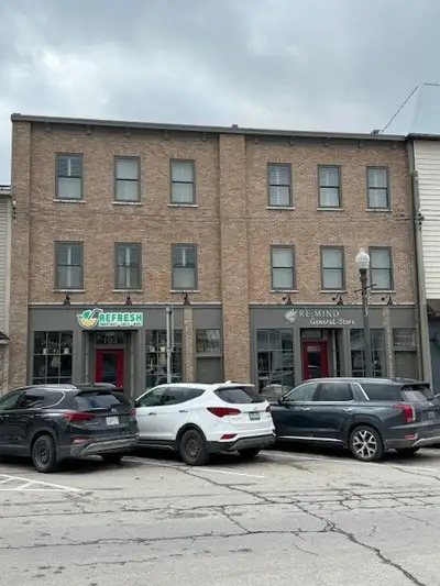 Southampton Downtown Main Street Apartment for rent