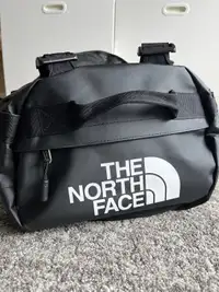 The north face basecamp duffel 50L (S)