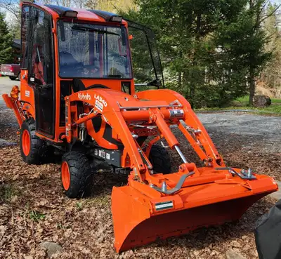 Selling my 2023 Kubota BX23S-1 compact tractor loader backhoe. Very low use with only 70 hours. Like...