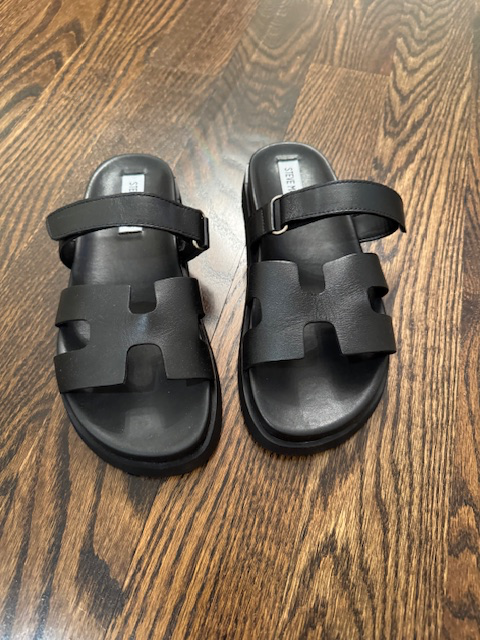 STEVE MADDEN Women's Maven Sandals in Women's - Shoes in City of Toronto - Image 2