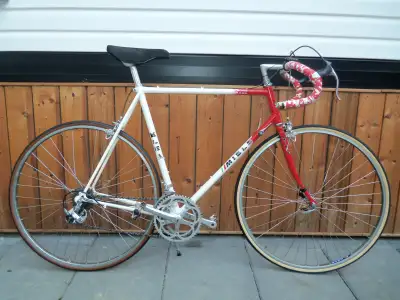 Vélo bicyclette de route course miele aluminium, View more