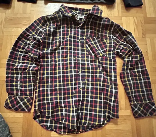Boys Size 10-12 Shorts. Hoodies, and Shirts - $40 for All in Kids & Youth in Ottawa - Image 11