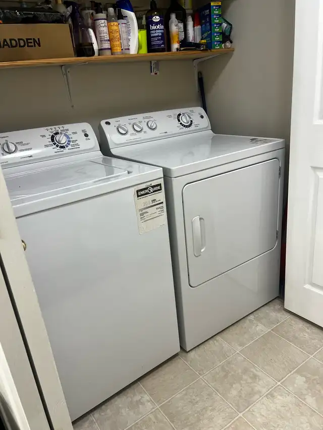     Townhouse for Rent Near Downtown & Walmart in Long Term Rentals in Fredericton - Image 11