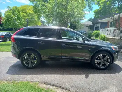 2017 Volvo XC60 - 125,523 km - Mint condition - Private Sale - Certified - Spotless back leather int...
