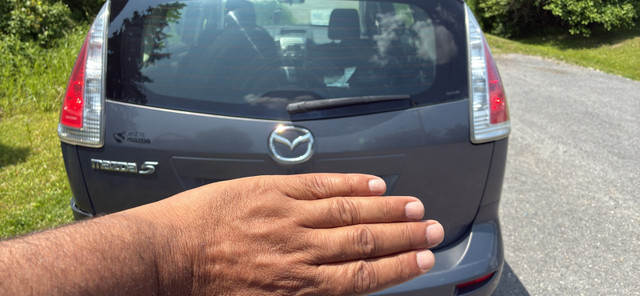 mini van Mazda 5 for sale in Cars & Trucks in Cornwall - Image 2