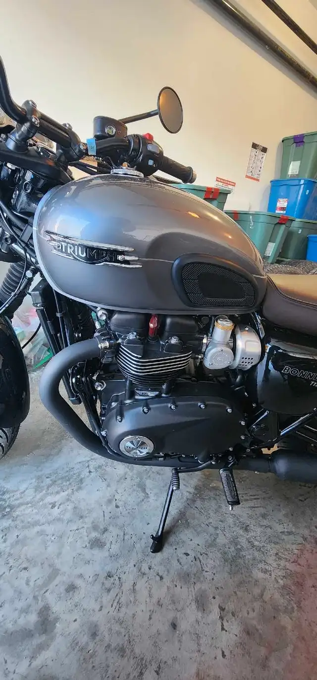2024 Triumph Bonneville T120 Black in Street, Cruisers & Choppers in Edmonton - Image 11