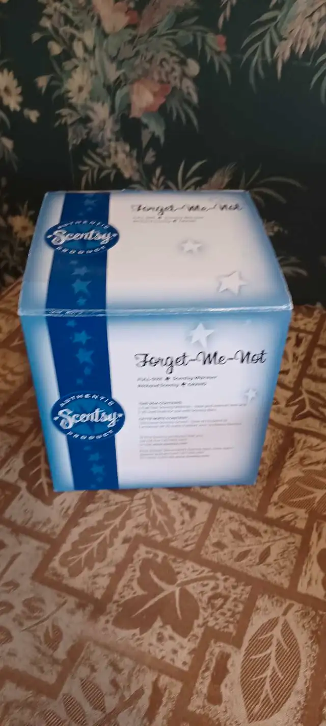 Forget me not wax melter628632837504031210