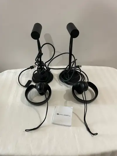 Oculus Rift Sensor and Touch Controllers, View more