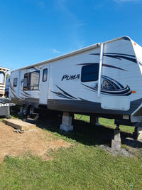 2014 PUMA TRAVEL TRAILER CAMPING PACKAGE