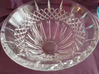 A BEAUTIFUL WATERFORD MARQUIS CRYSTAL FLARED BOWL, IN THE SHERIDAN PATTERN, MADE IN GERMANY, N EXCEL...