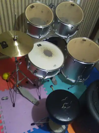 drum kit 6 pieces , View more