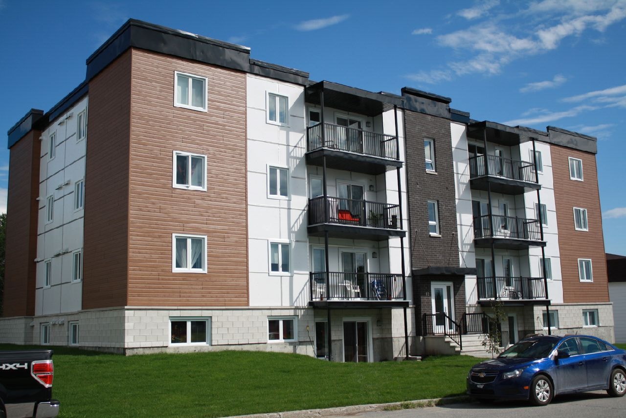 82 Rue Poirier — photo 1