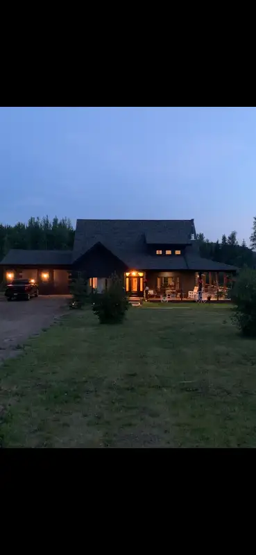Beautiful private Custom built house 2022 on 5.3 acres developed on paved no thru road. 9 minutes ea...