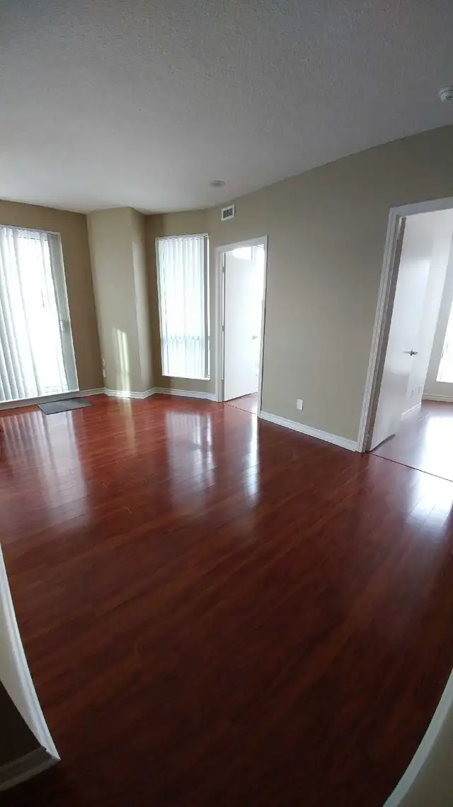 2 bedroom condo - Yongue and Finch